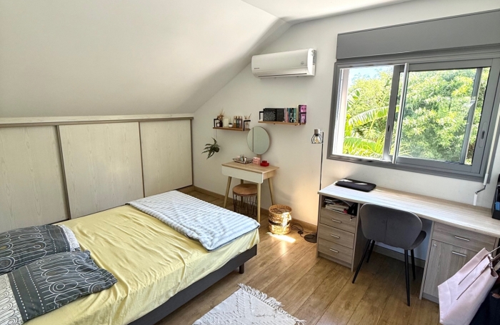 Vente Maison 143m&sup2; 6 pièces Piton Saint Leu