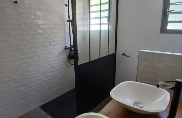 Vente Maison 143m&sup2; 5 pièces Piton Saint Leu