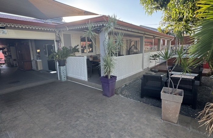 Vente Maison 104m&sup2; 6 pièces Saint Louis