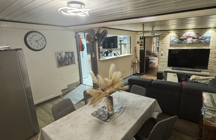 Vente Maison 104m&sup2; 6 pièces Saint Louis