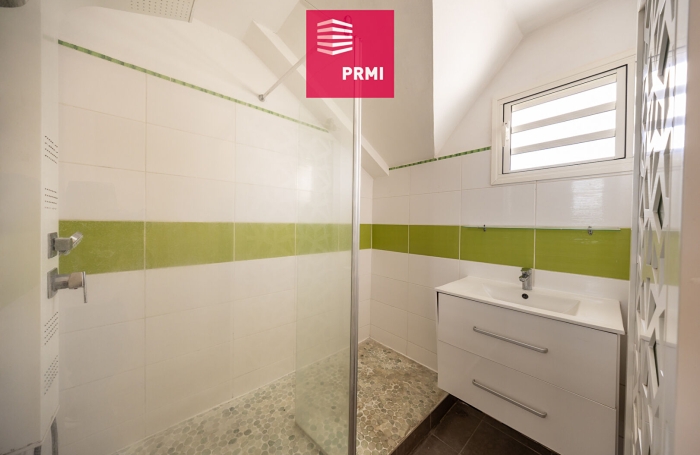Vente Maison 108m&sup2; 4 pi&egrave;ces Sainte Clotilde