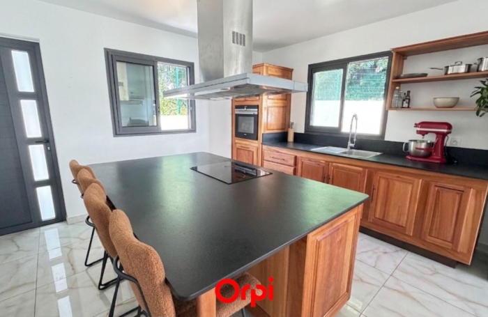 Vente Maison 109m&sup2; 4 pièces Sainte Clotilde