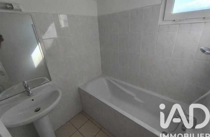 Vente Appartement 52m&sup2; 3 pièces Saint-Pierre