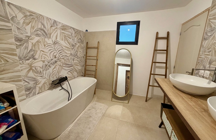 Location Maison 96m&sup2; 5 pi&egrave;ces Trois Bassins