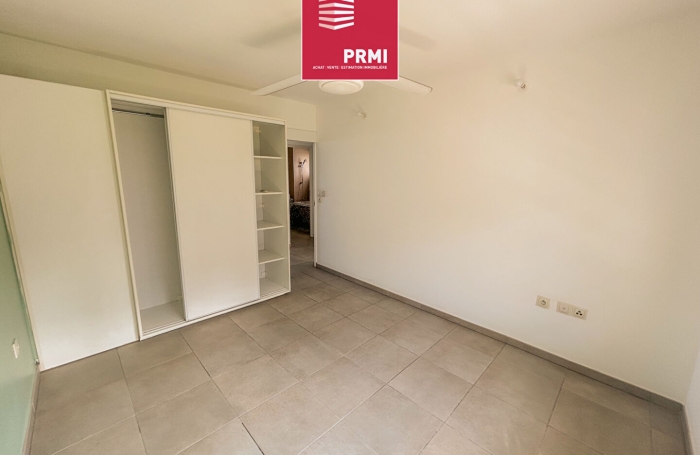 Vente Appartement 73.95m&sup2; 4 pi&egrave;ces Saint-Leu