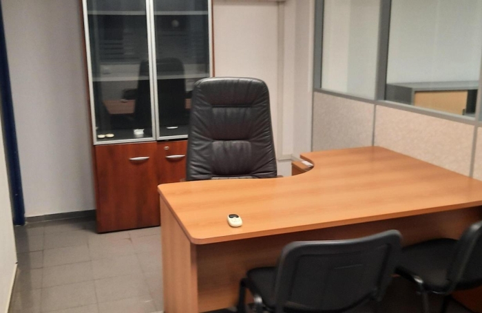 Location Bureaux 1 pièce Saint Andr&eacute;