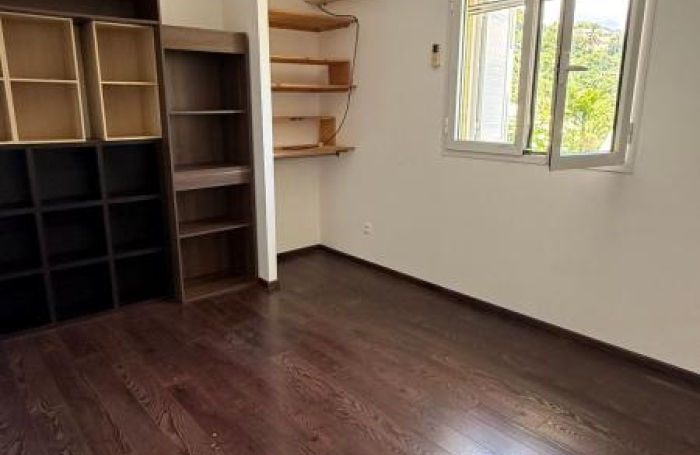 Vente Maison 120m&sup2; 5 pièces Sainte Marie