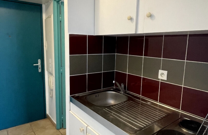 Location Appartement 19.66m&sup2; 1 pi&egrave;ce Saint-Pierre