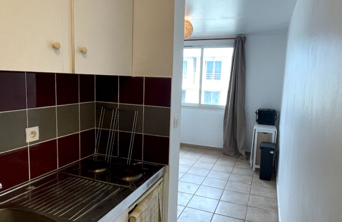 Location Appartement 19.66m&sup2; 1 pi&egrave;ce Saint-Pierre