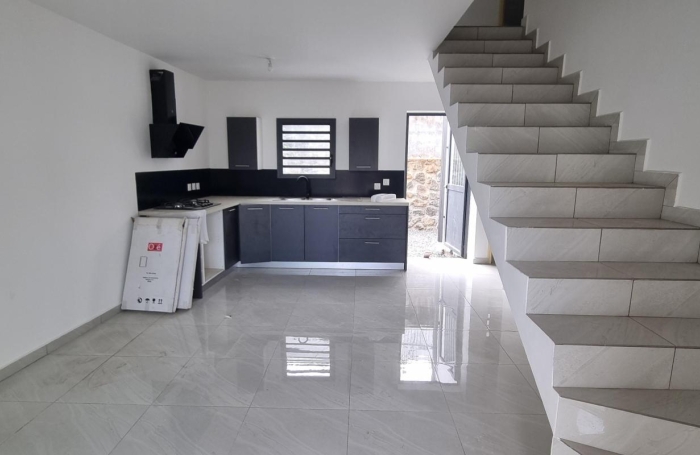 Location Maison 97411