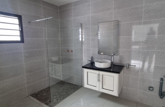 Location Maison 84.3m&sup2; 4 pièces Bois de Nefles St Paul