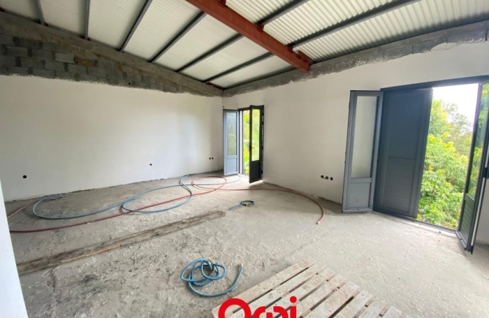 Vente Maison 93.86m&sup2; 4 pièces Saint Denis