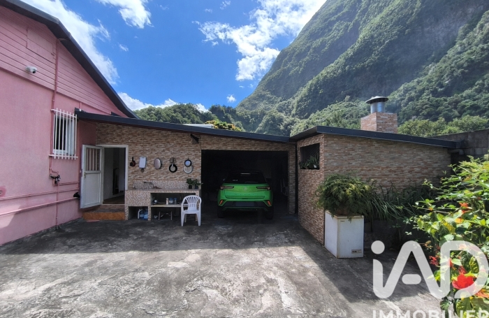 Vente Maison 92m&sup2; 4 pièces Rivi&egrave;re Saint Louis