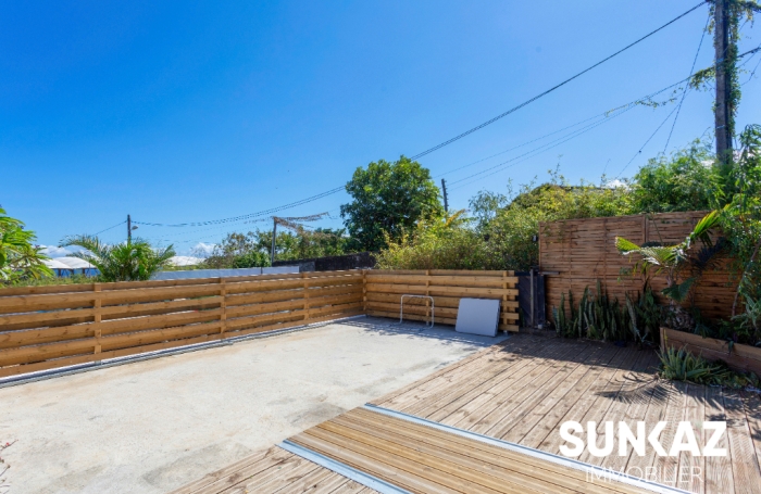 Location Maison 125m&sup2; 4 pi&egrave;ces Saint-Pierre