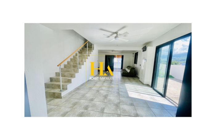 Vente Maison 90m&sup2; 5 pi&egrave;ces Saint Louis