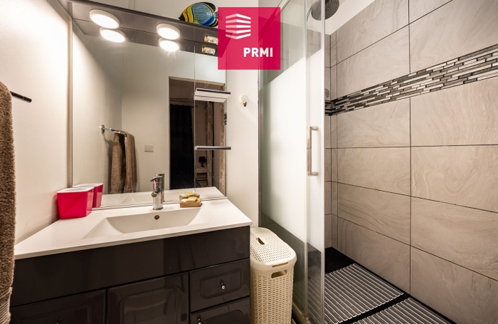 Vente Appartement 38m&sup2; 1 pi&egrave;ce Saint Gilles les Bains