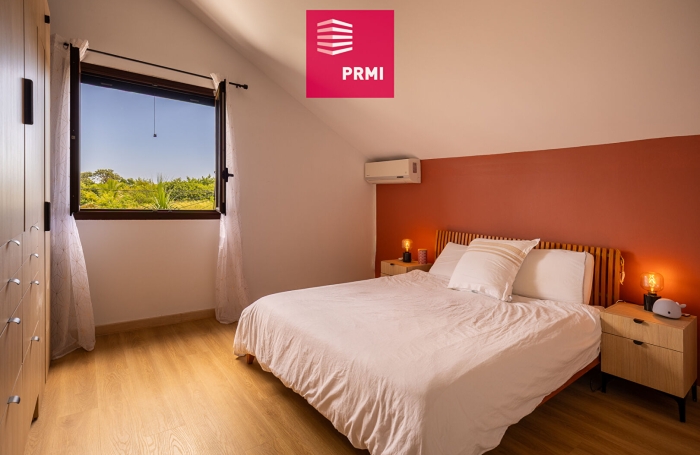 Vente Maison 119m&sup2; 4 pi&egrave;ces Saint Gilles Les Hauts