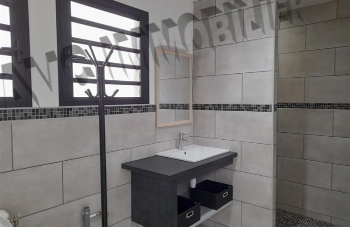 Location Maison 90m&sup2; 4 pi&egrave;ces Rivi&egrave;re Saint Louis