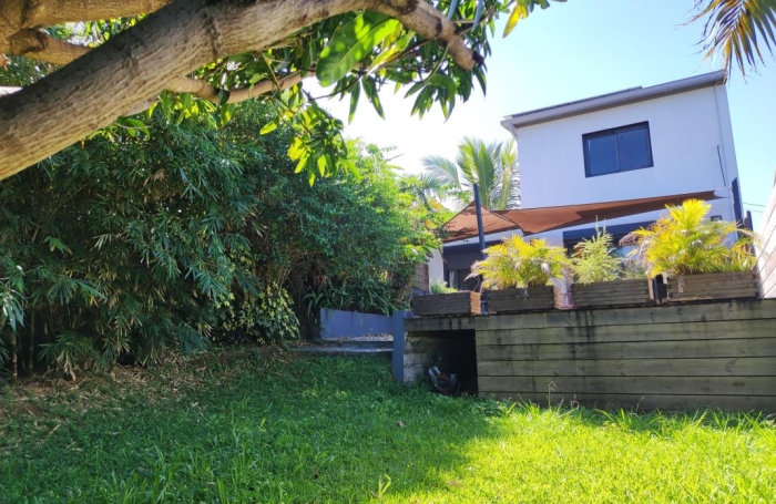 Vente Maison 90m&sup2; 4 pièces Petite &icirc;le