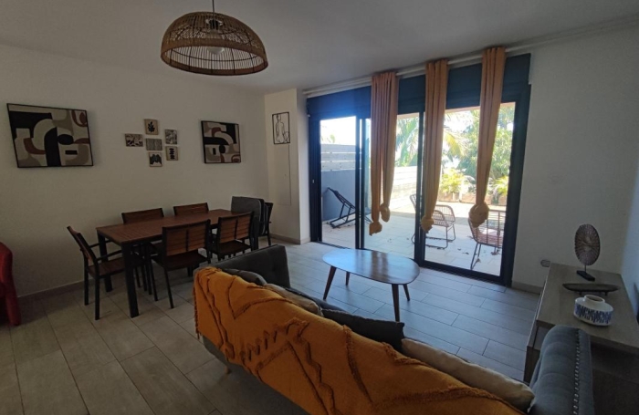 Vente Maison 90m&sup2; 4 pièces Petite &icirc;le