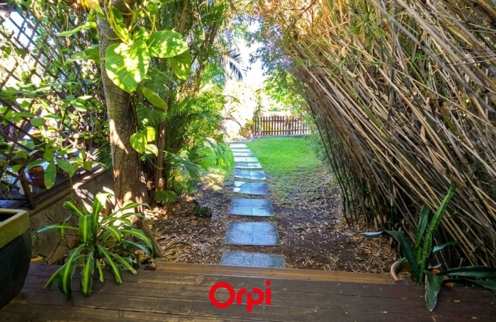 Vente Maison 130m&sup2; 6 pièces Piton Saint Leu