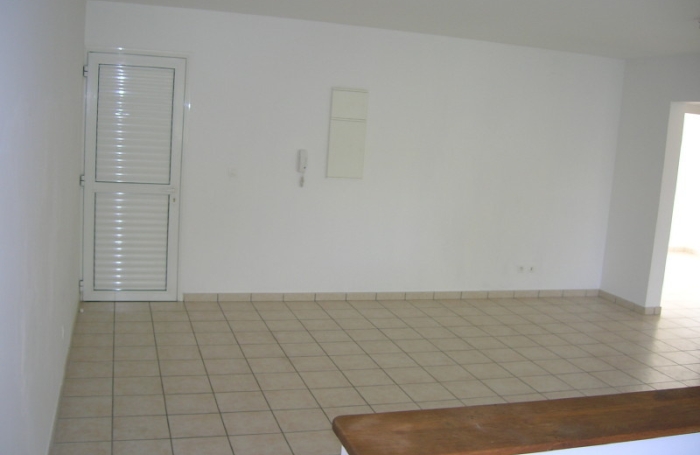 APPT T2 - TAMPON - 55m2 - 593 &euro;