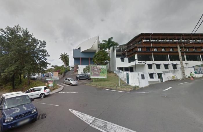 Vente Local commercial 94.39m&sup2; Sainte Clotilde