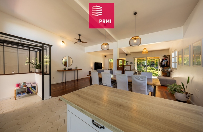 Vente Maison 152m&sup2; 6 pi&egrave;ces La Saline les Hauts