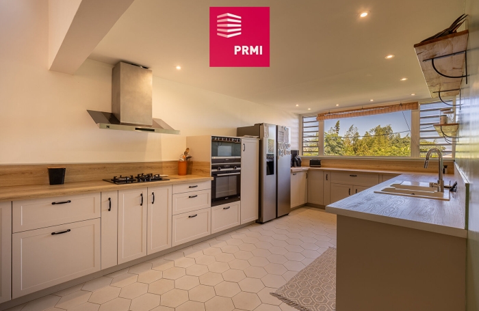 Vente Maison 152m&sup2; 6 pi&egrave;ces La Saline les Hauts