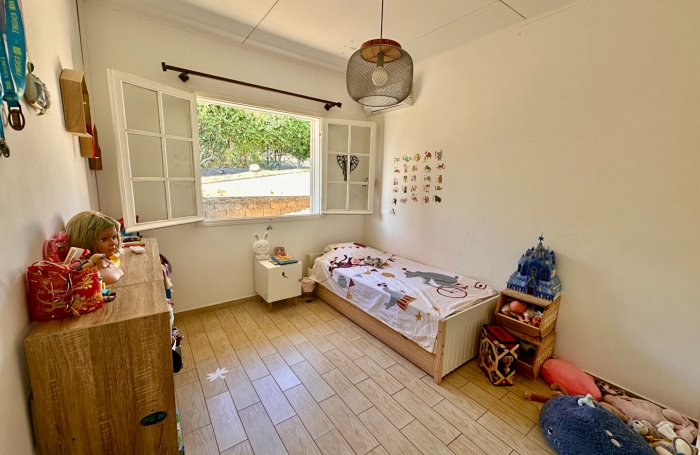 Vente Maison 141m&sup2; 5 pi&egrave;ces Saint Gilles les Bains