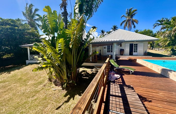 Vente Maison 141m&sup2; 5 pi&egrave;ces Saint Gilles les Bains