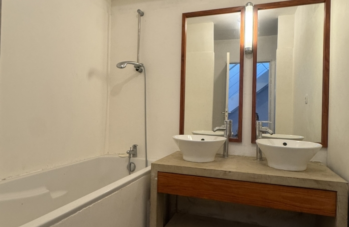 Duplex d&rsquo;exception avec vue panoramique sur l&rsquo;oc&eacute;an   Les Avirons T4 - 76 m2