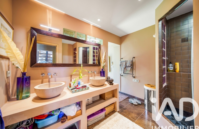 Vente Maison 235m&sup2; 7 pièces La Montagne