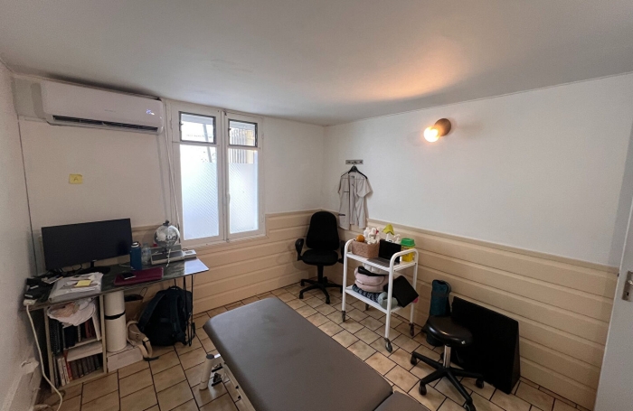 Vente Divers 143.65m&sup2; Saint-Pierre