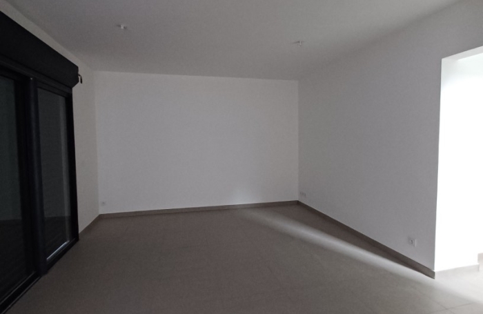 Villas T4 neuves jumel&eacute;es &agrave; Ste Suzanne