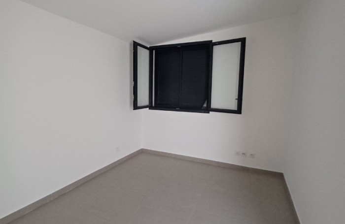 Villas T4 neuves jumel&eacute;es &agrave; Ste Suzanne