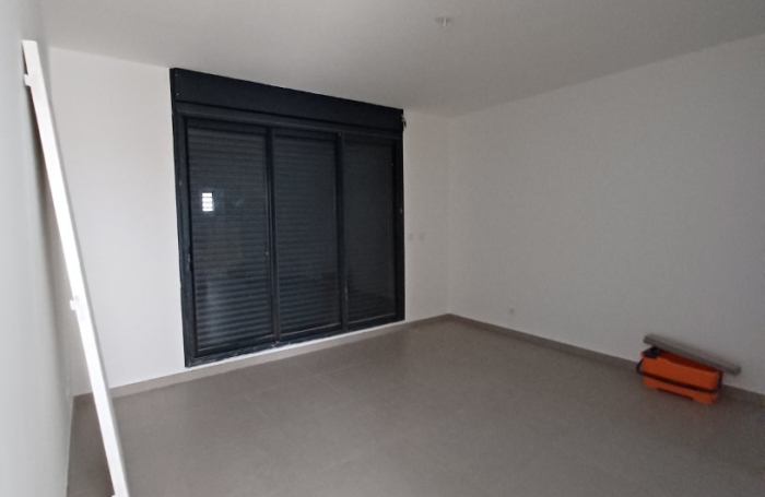 Villas T4 neuves jumel&eacute;es &agrave; Ste Suzanne