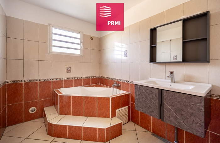 Vente Maison 90m&sup2; 4 pi&egrave;ces La Chaloupe Saint Leu