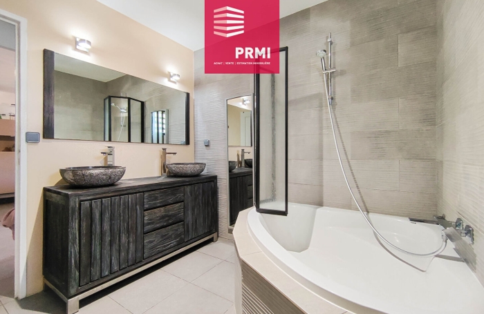 Vente Maison 114m&sup2; 5 pi&egrave;ces L'Entre Deux