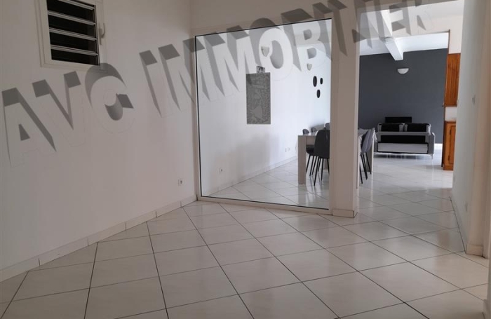 Location Appartement 100m&sup2; 5 pi&egrave;ces Les Avirons