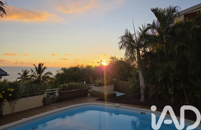 Vente Maison 160m&sup2; 4 pièces Saint Gilles les Bains