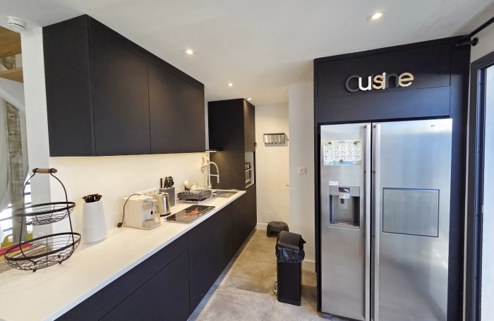 A louer superbe T3 meubl&eacute; 85m2 en duplex proche Jardin de l'Etat