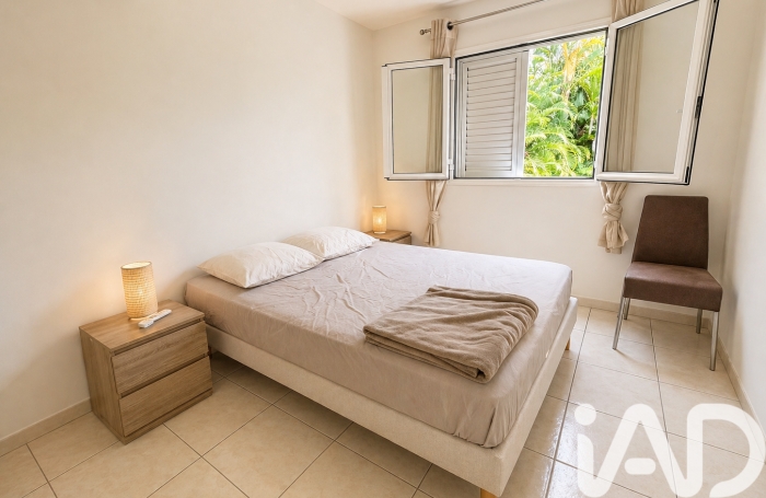 Vente Divers 205m&sup2; 5 pièces Saint Joseph