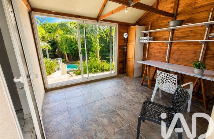 Vente Divers 205m&sup2; 5 pièces Saint Joseph
