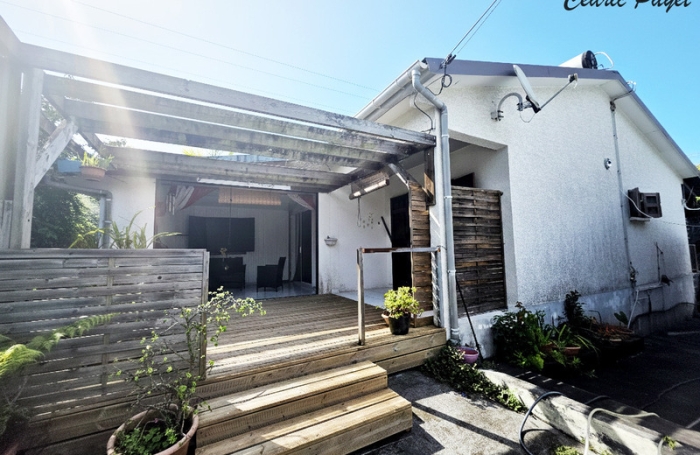 Vente Maison 91m&sup2; 6 pièces Rivi&egrave;re Saint Louis