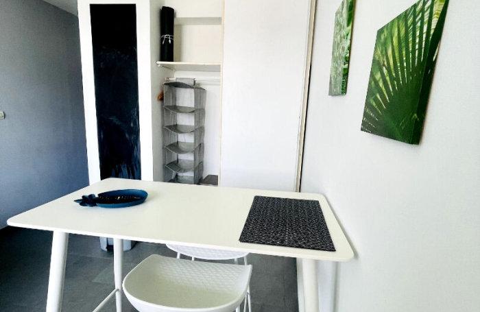 Location Appartement 19m&sup2; 1 pi&egrave;ce Sainte Clotilde