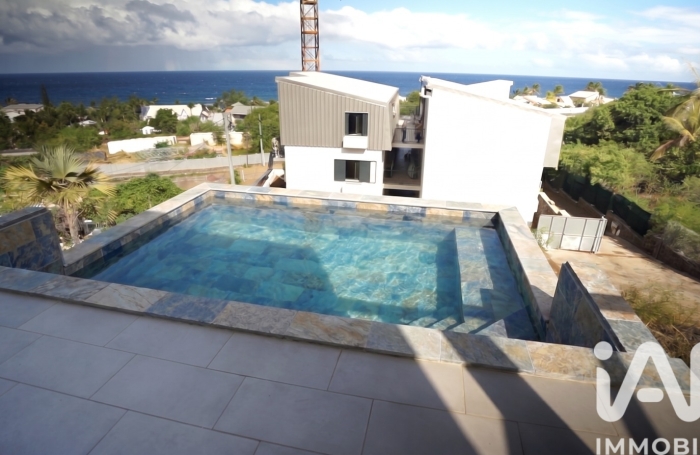 Vente Maison 145m&sup2; 6 pièces Trois Bassins