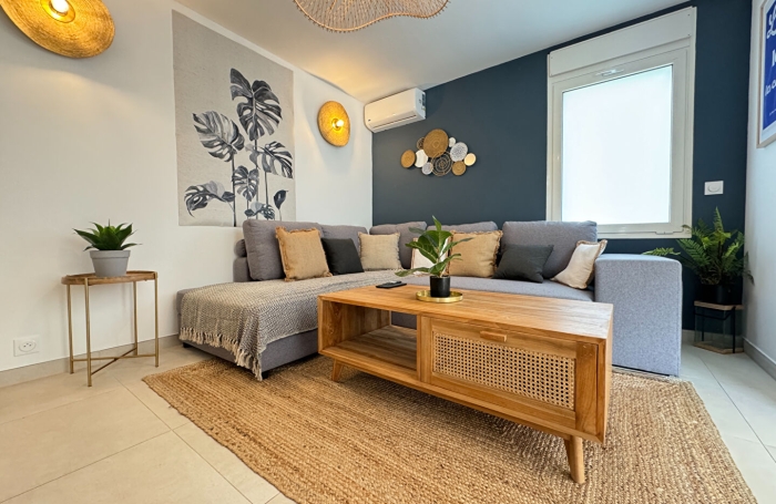 Location Maison 120m&sup2; 6 pi&egrave;ces Saint Gilles les Bains