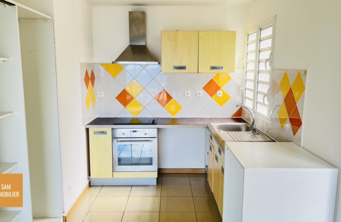 Location Appartement 97400