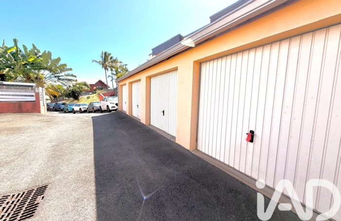 Vente Appartement 52m&sup2; 2 pièces Les Avirons